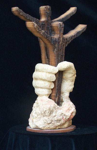 Uomo solo, tecnica mista, 40×15×12 cm